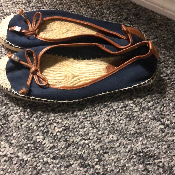Michael Kors blue espadrilles - Picture 2 of 4